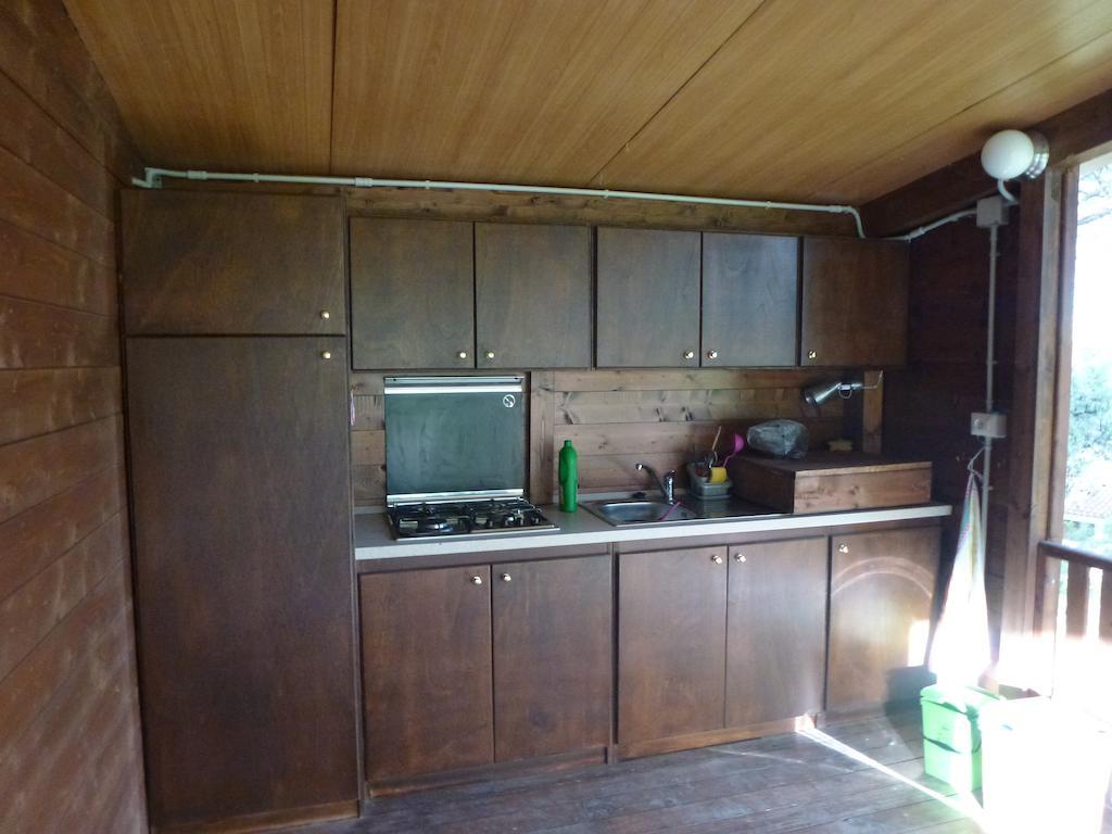 Villaggio Camping Calapineta Синискола Номер фото