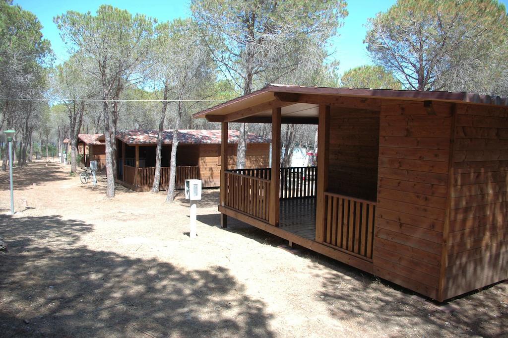 Villaggio Camping Calapineta Синискола Экстерьер фото